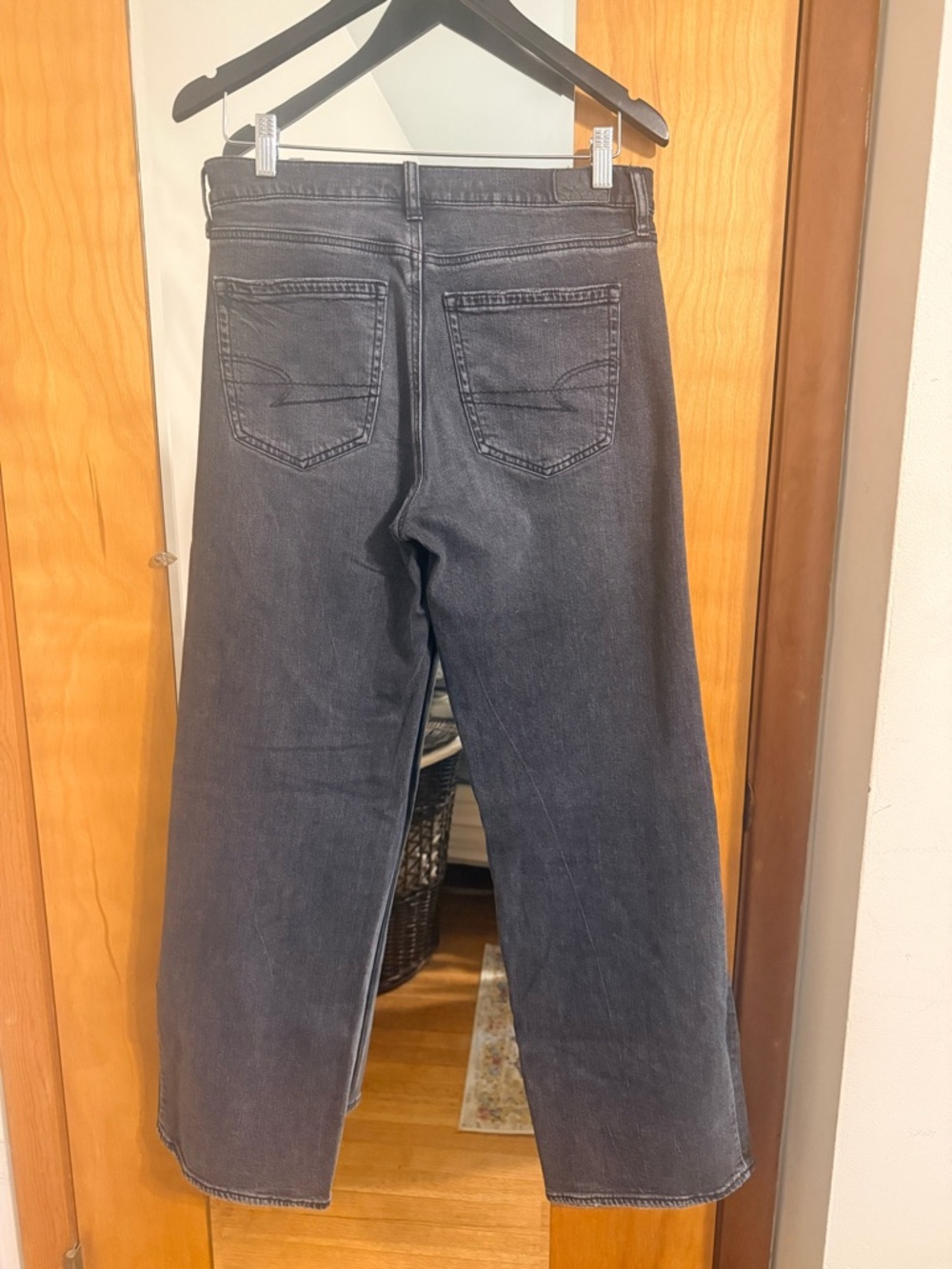 American Eagle Strigid Stovepipe Jeans - Picture 8 of 8
